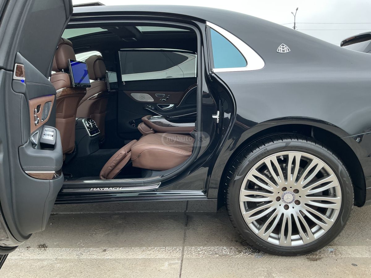 Mercedes-Benz S 500 - фото 10