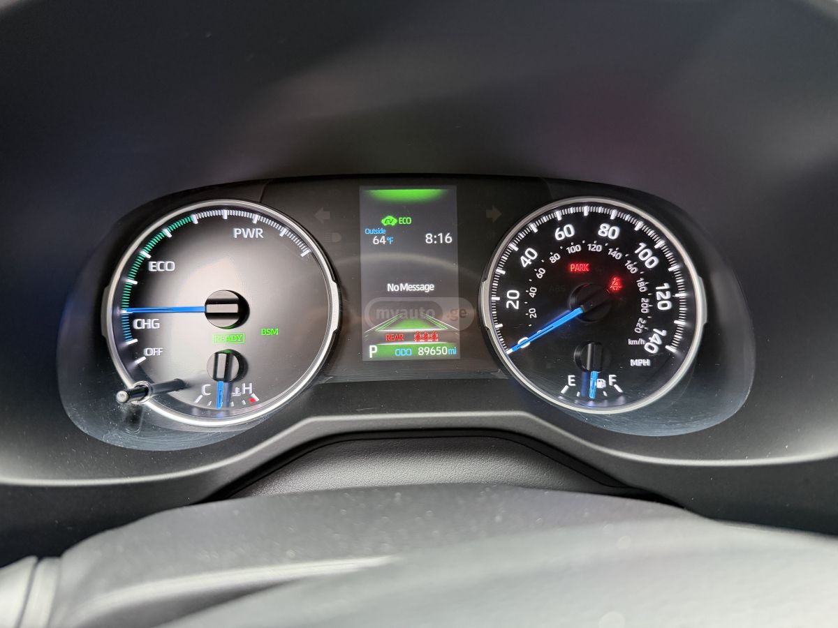 Toyota RAV 4 - фото 11