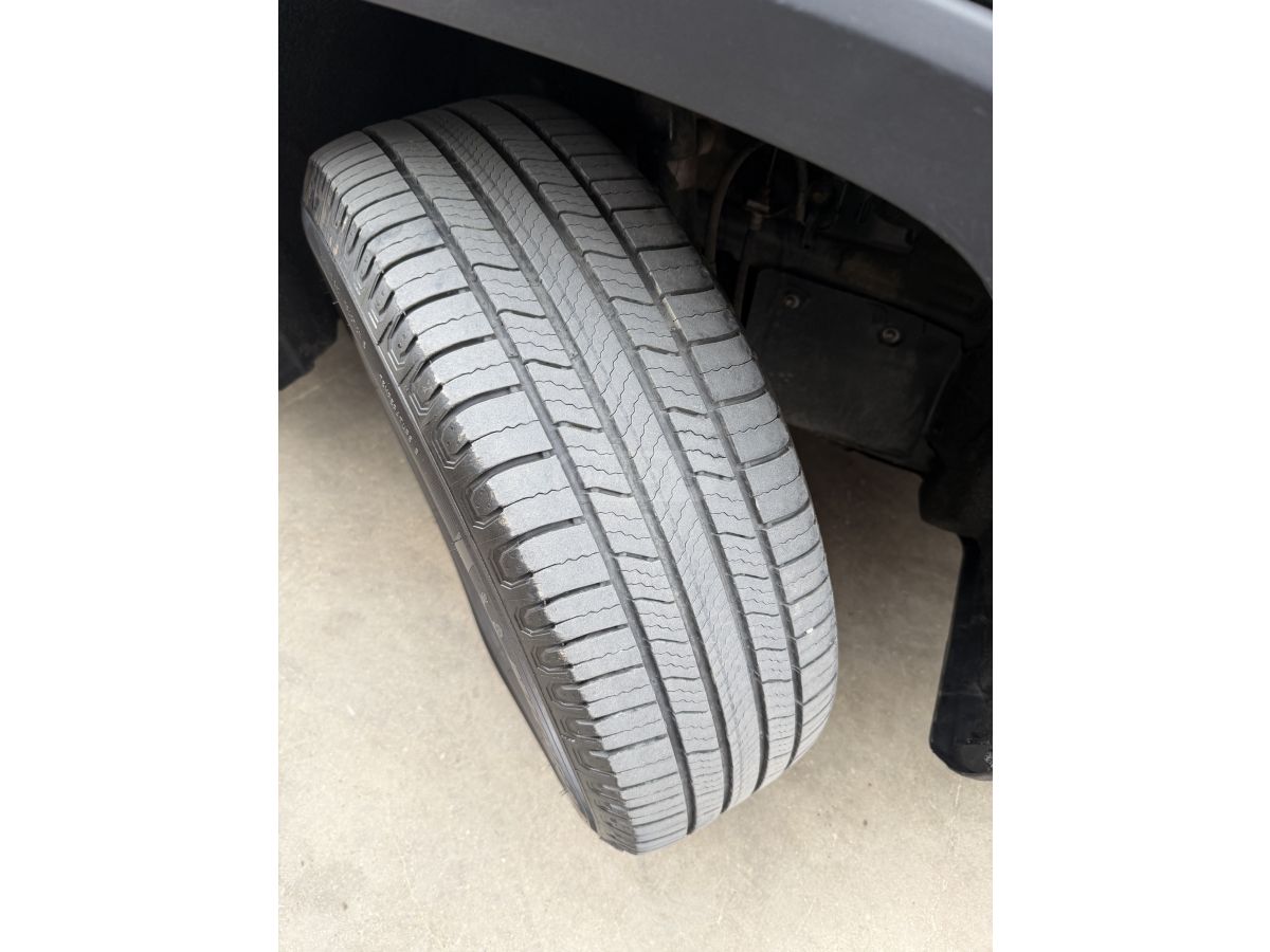 Toyota RAV 4 - фото 14