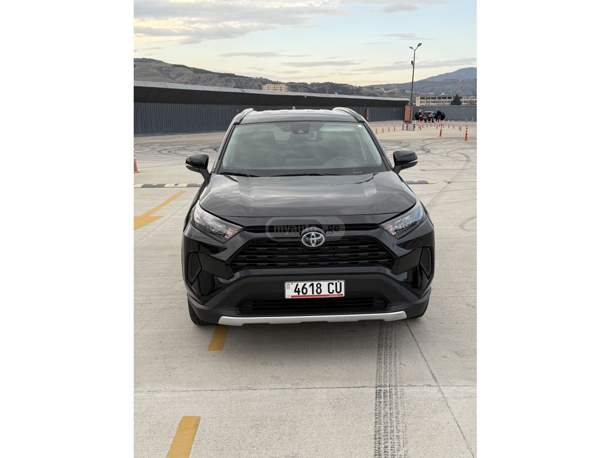 Toyota RAV 4 - фото 8