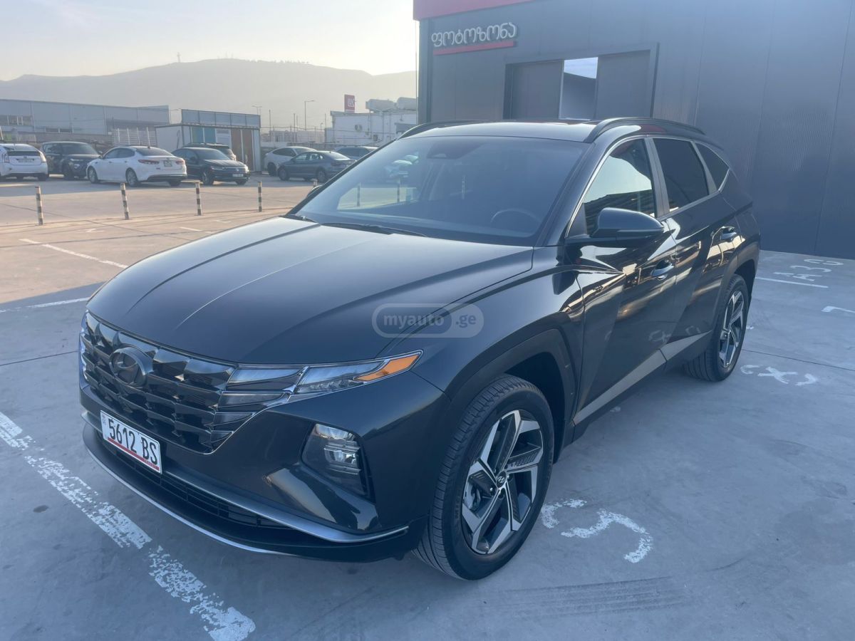 Hyundai Tucson - фото 1