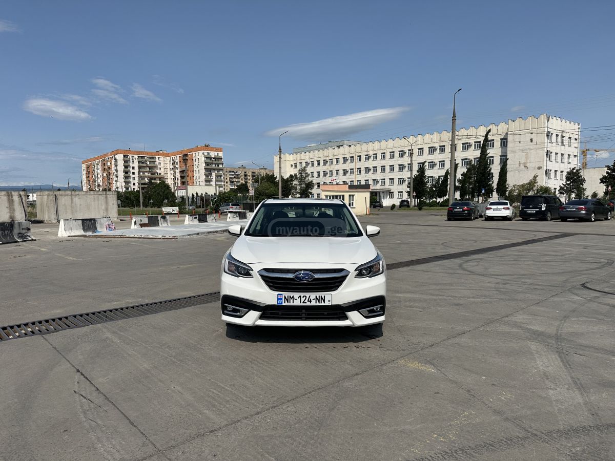 Subaru Legacy - фото 7