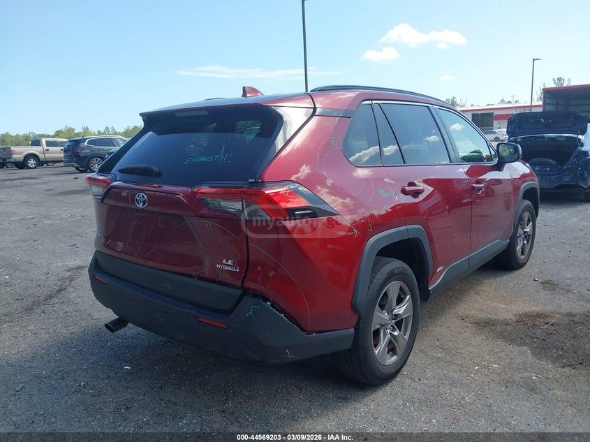Toyota RAV 4 - фото 6