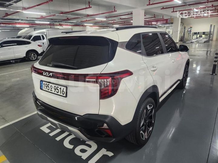 Kia Seltos 2023 — миниатюра 4