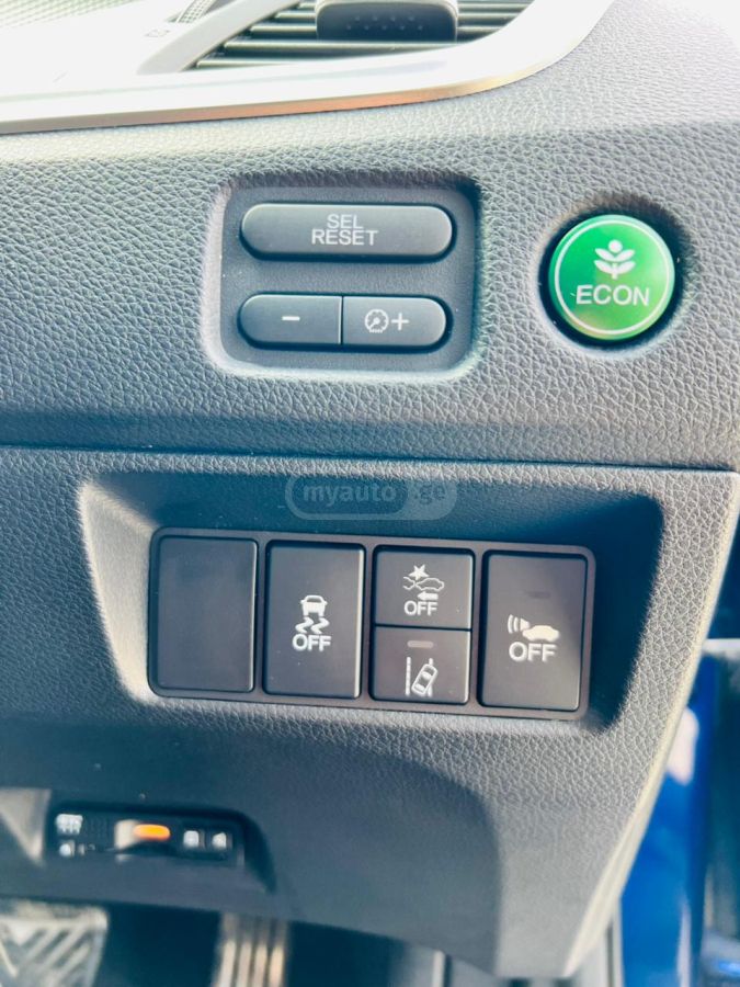 Honda Jade - фото 12