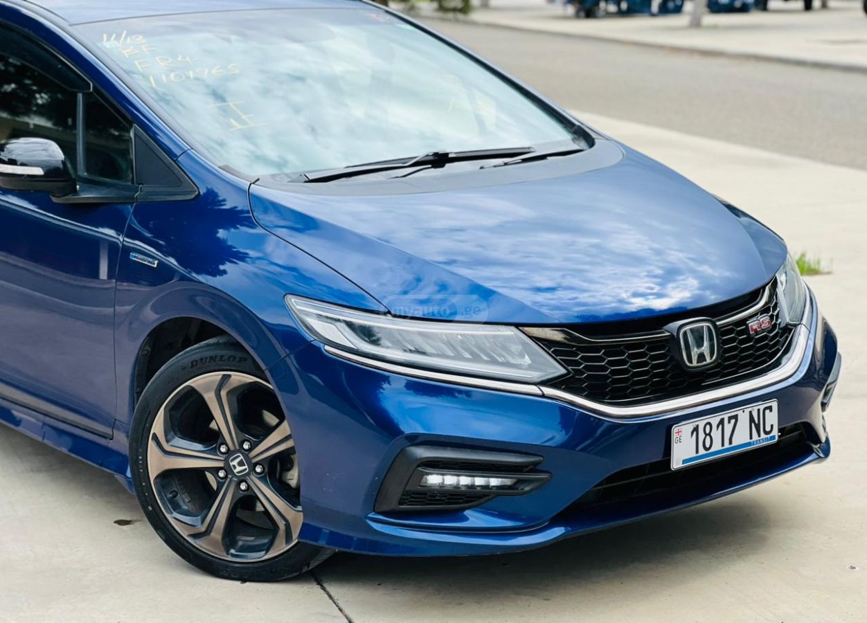 Honda Jade - фото 2