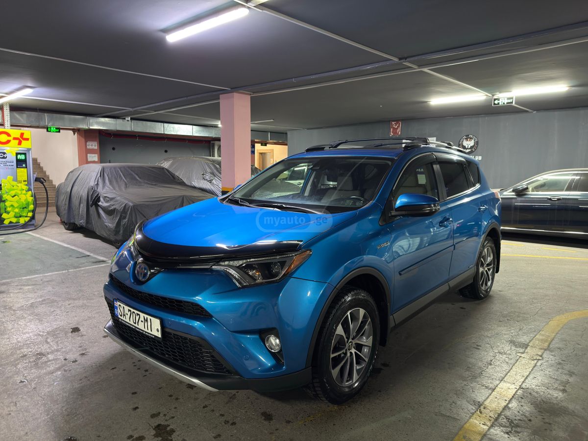 Toyota RAV 4 - фото 2