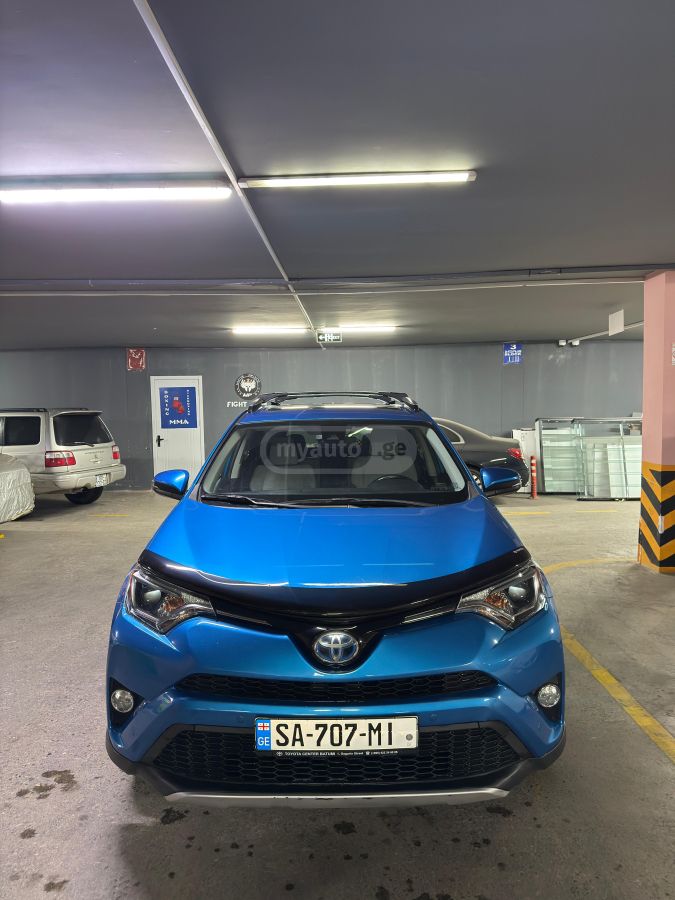 Toyota RAV 4 - фото 5