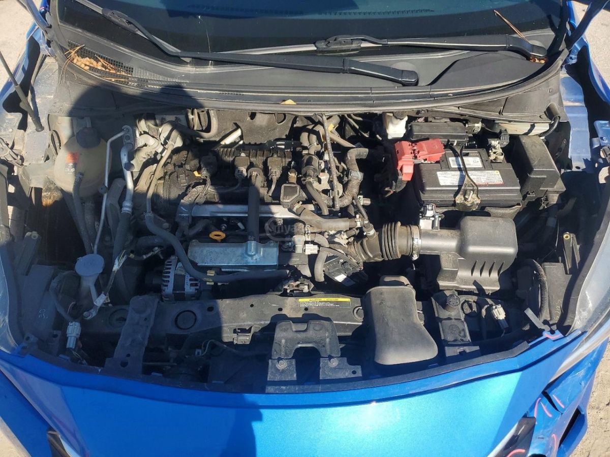 Nissan Versa - фото 11