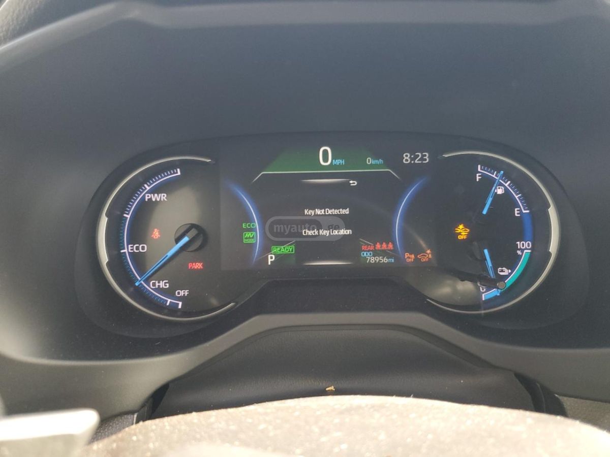 Toyota RAV 4 - фото 9