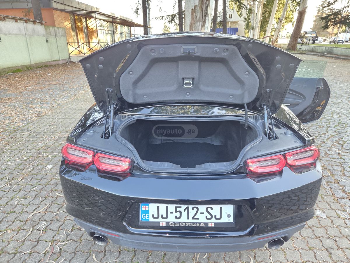 Chevrolet Camaro 1LS 2dr Coupe Manual 2020 — миниатюра 10