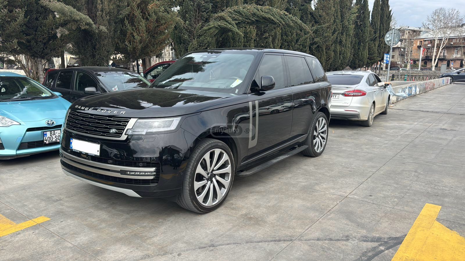 Land Rover Range Rover Vogue 2025 — миниатюра 2