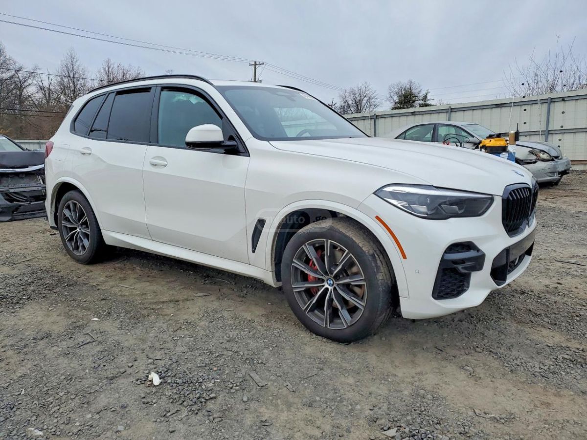 BMW X5 - фото 4