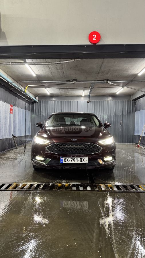 Ford Fusion - фото 4