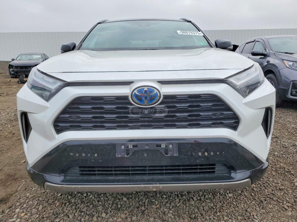 Toyota RAV 4 - фото 5