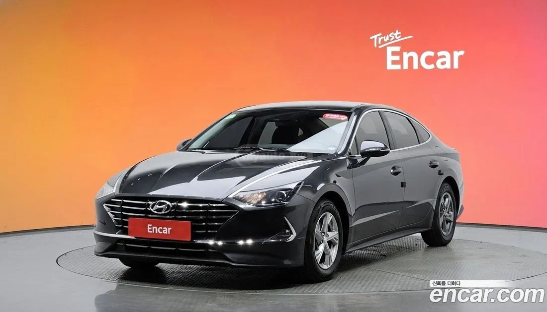 Hyundai Sonata - фото 1