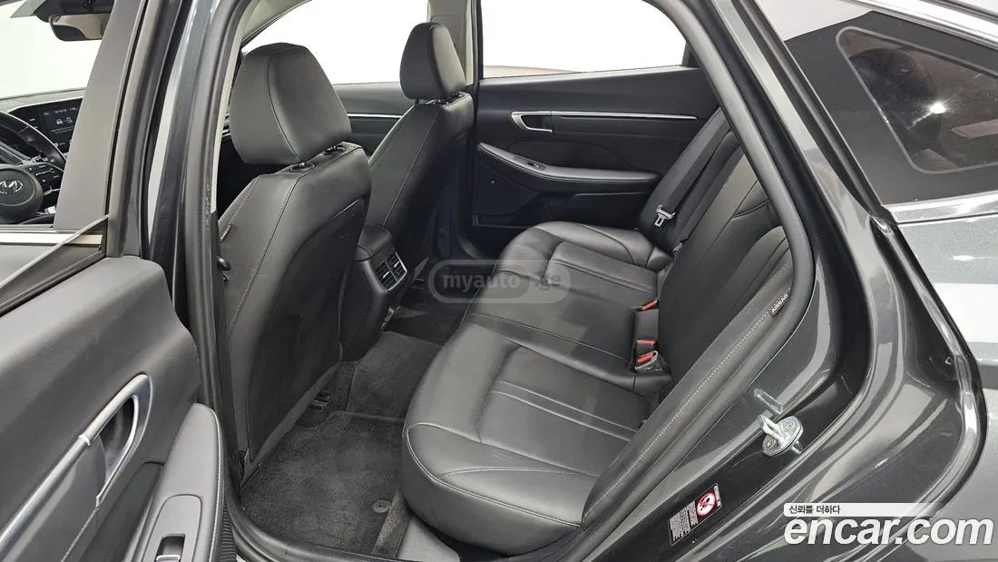 Hyundai Sonata - фото 12