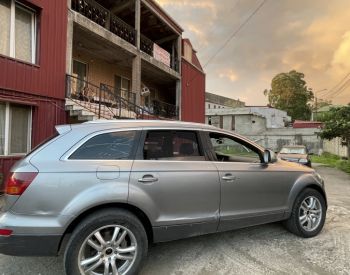 AudiQ7