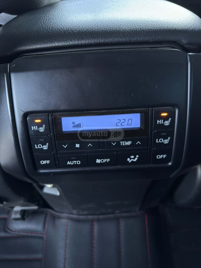 Toyota Land Cruiser Prado - фото 7