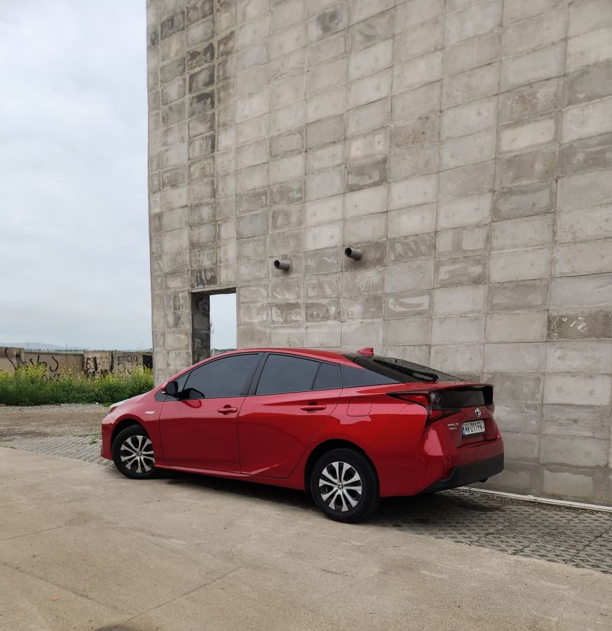 Toyota Prius - фото 5