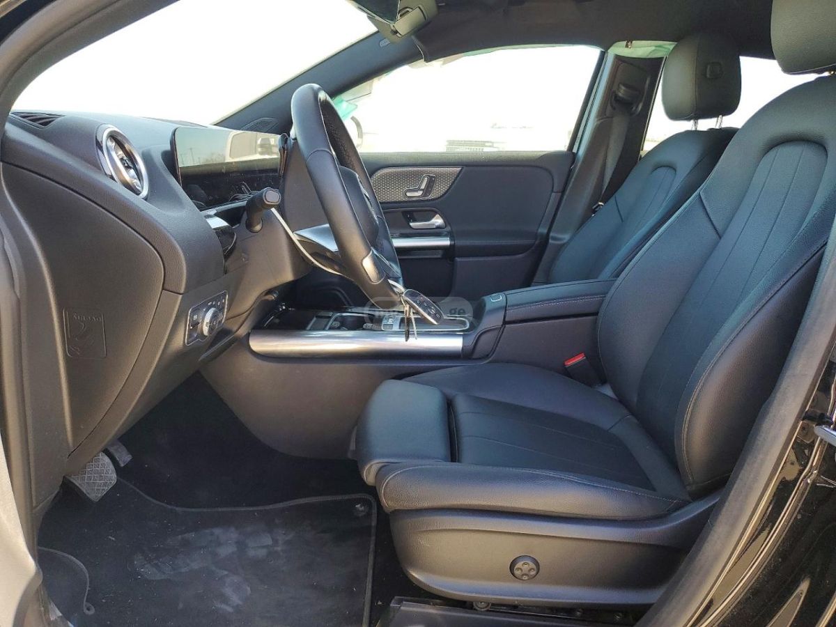 Mercedes-Benz GLA 250 - фото 7