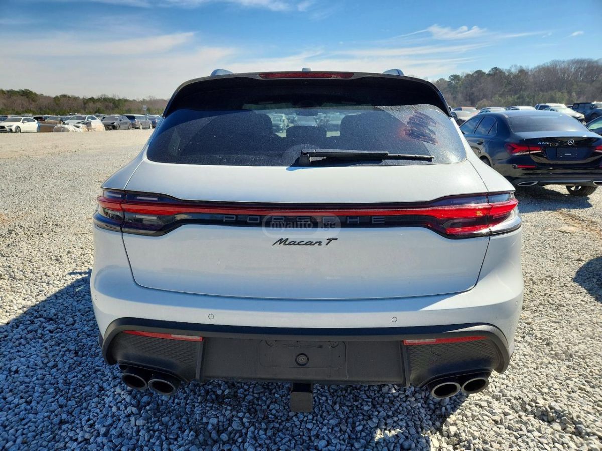Porsche Macan 2023 — миниатюра 6