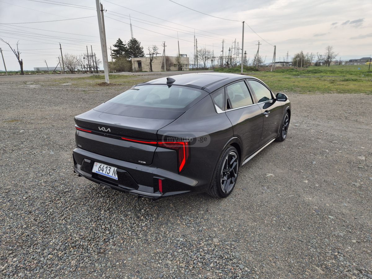 Kia K4 - фото 5