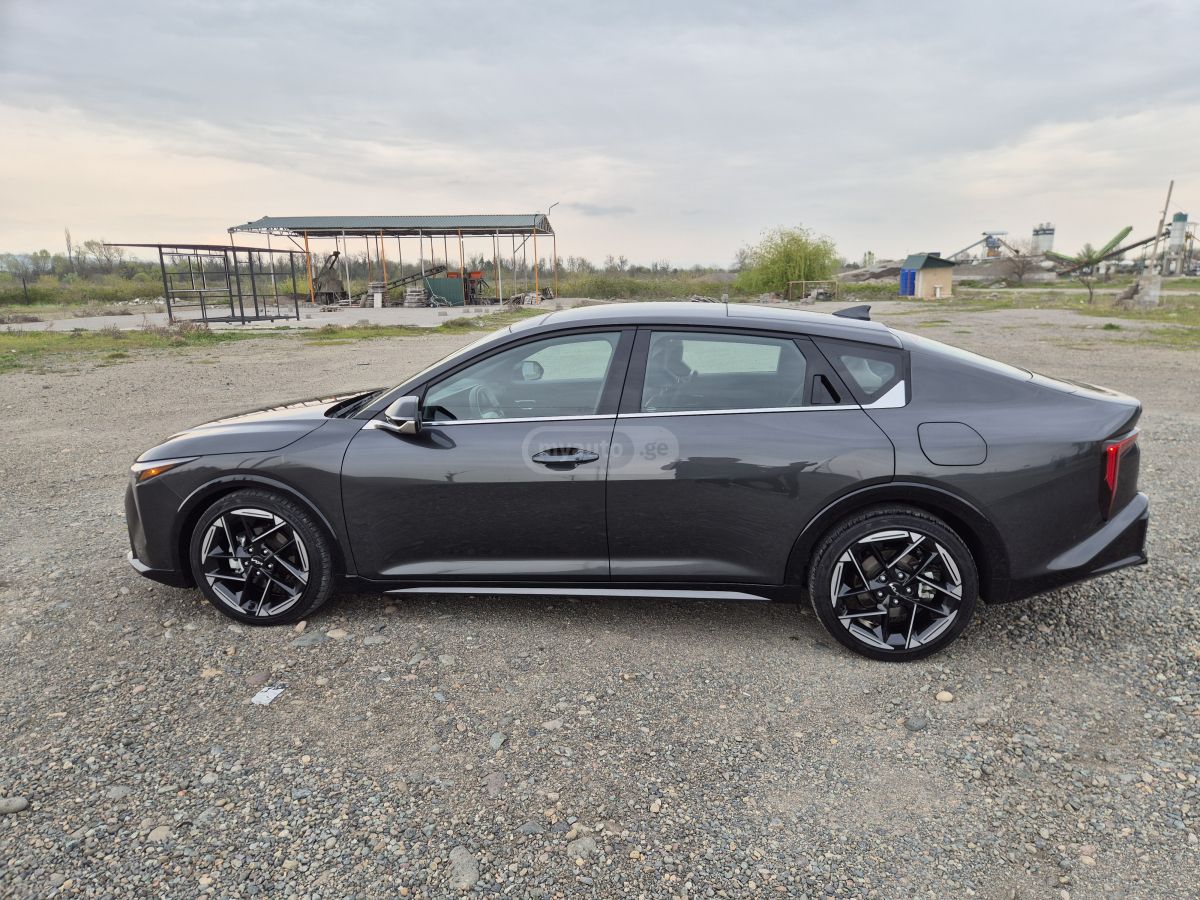 Kia K4 - фото 9