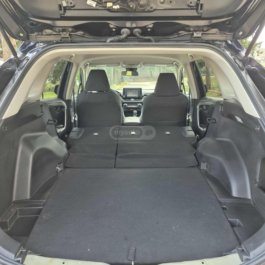 Toyota LE 4dr All-Wheel Drive Automat — миниатюра 9