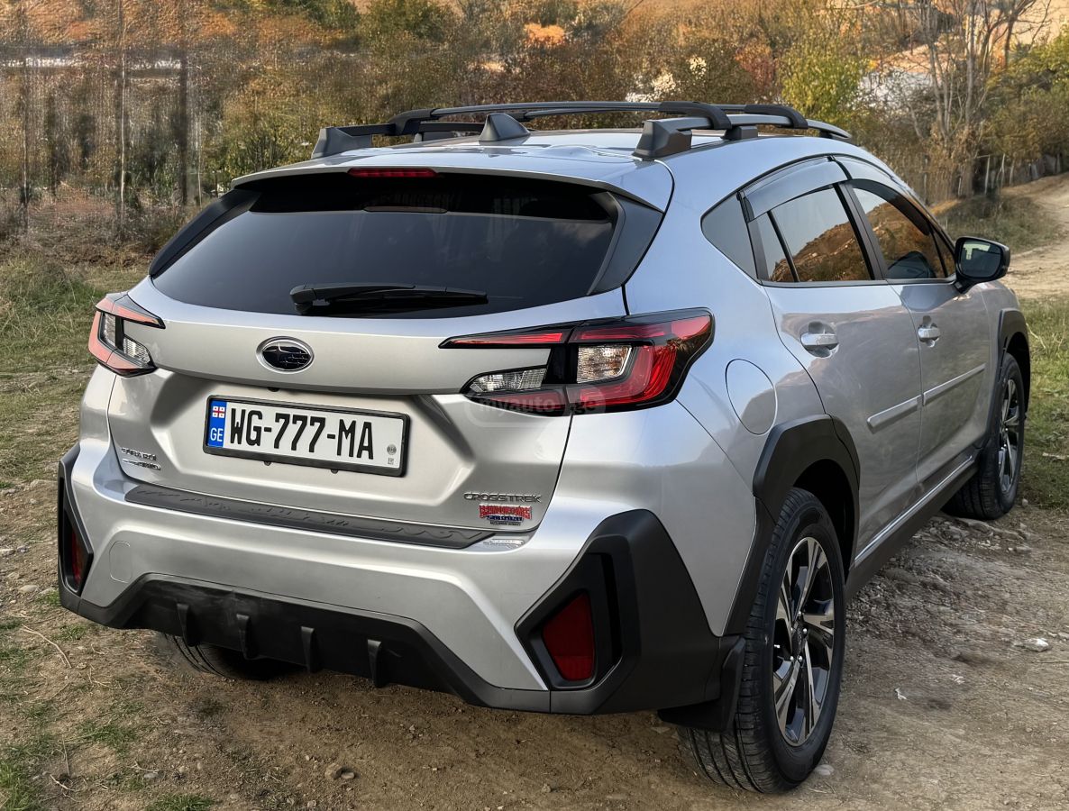 Subaru Crostreki — миниатюра 4