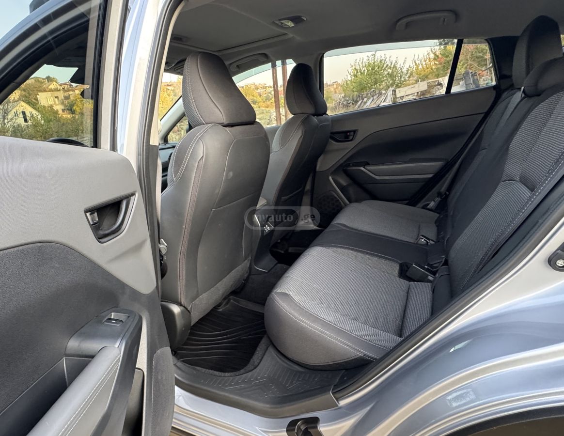 Subaru Crostreki — миниатюра 9