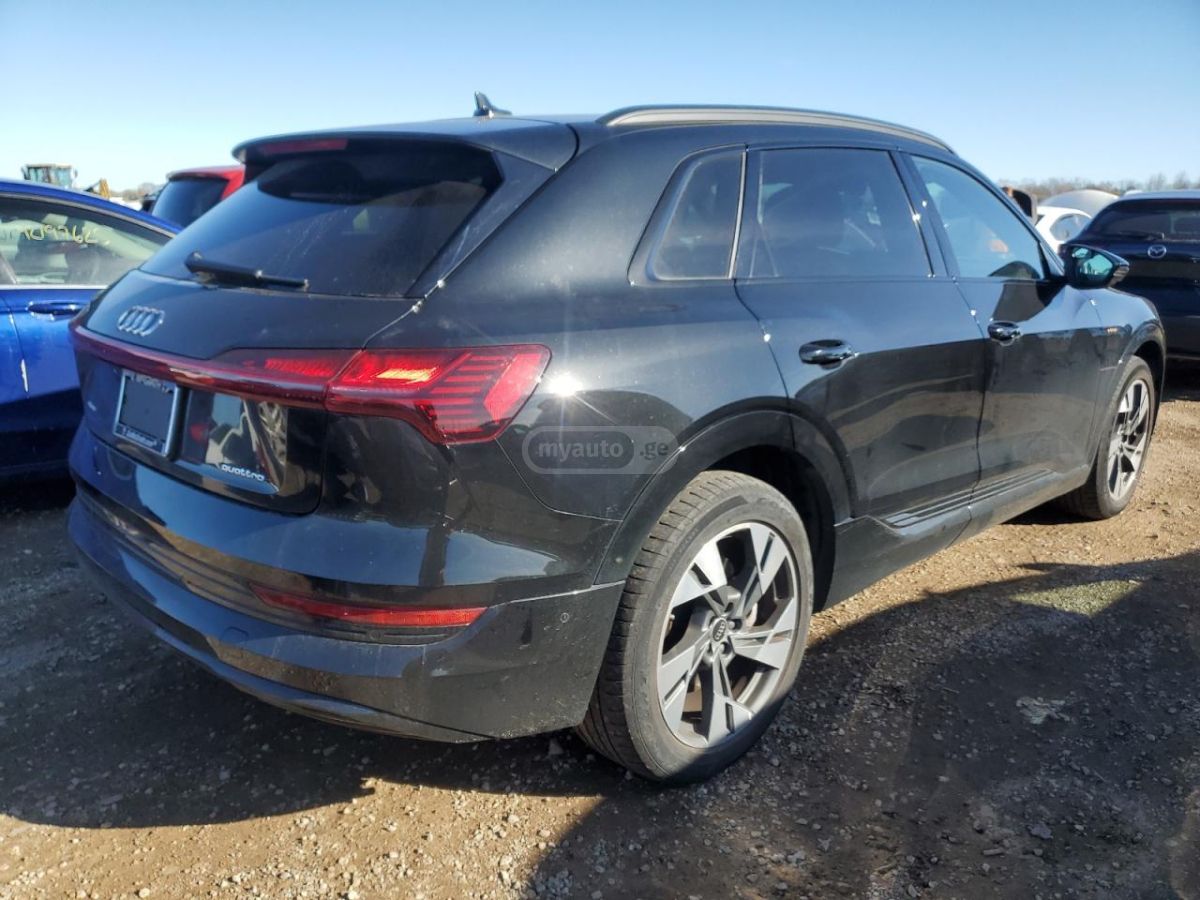 Audi S line Premium 4dr All-Wheel D — миниатюра 3