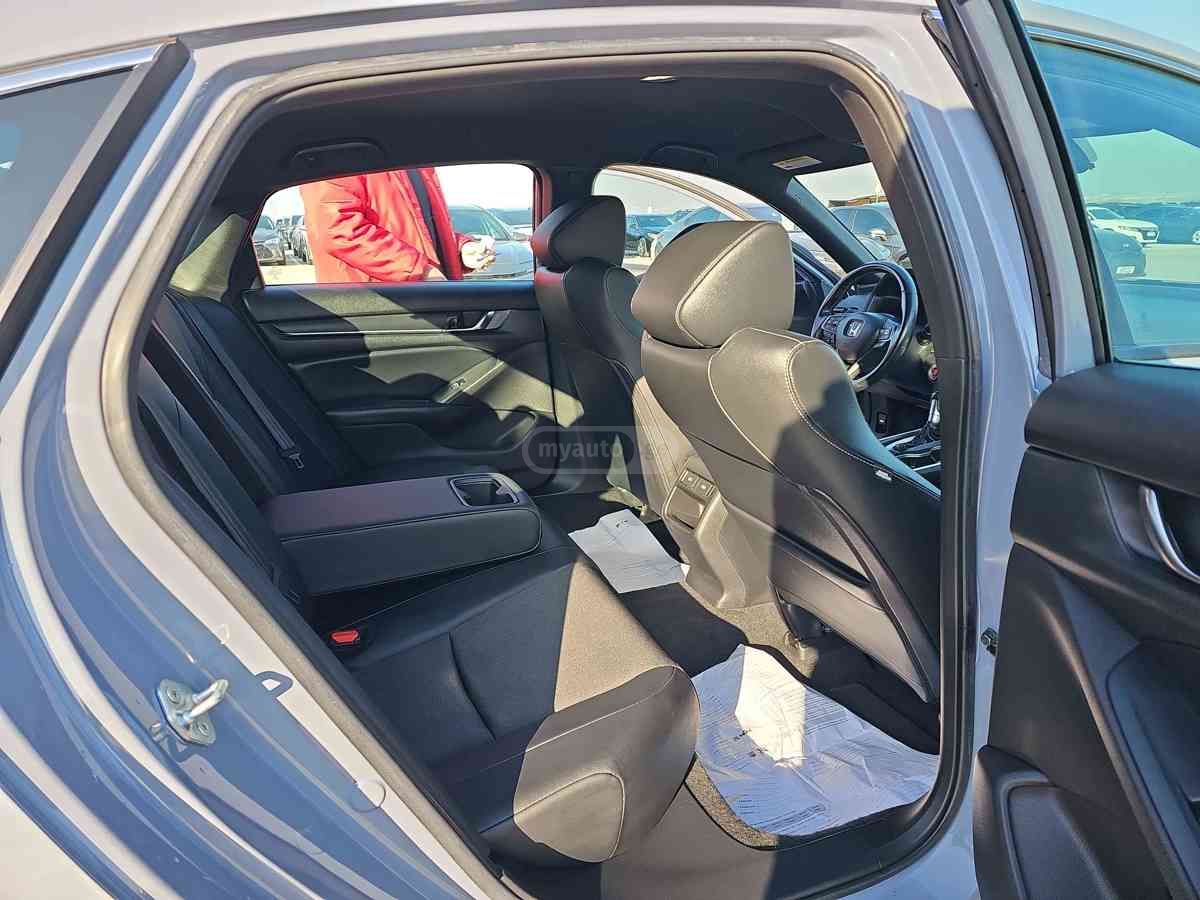 Honda Honda Accord — миниатюра 7