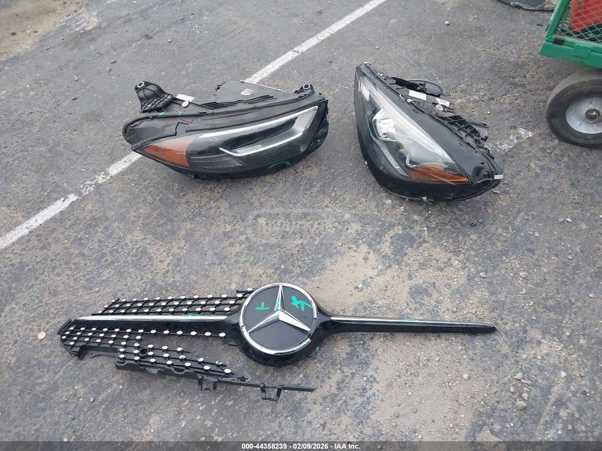 Mercedes-Benz Base CLS 450 Coupe 4dr Rear-Wh — миниатюра 11