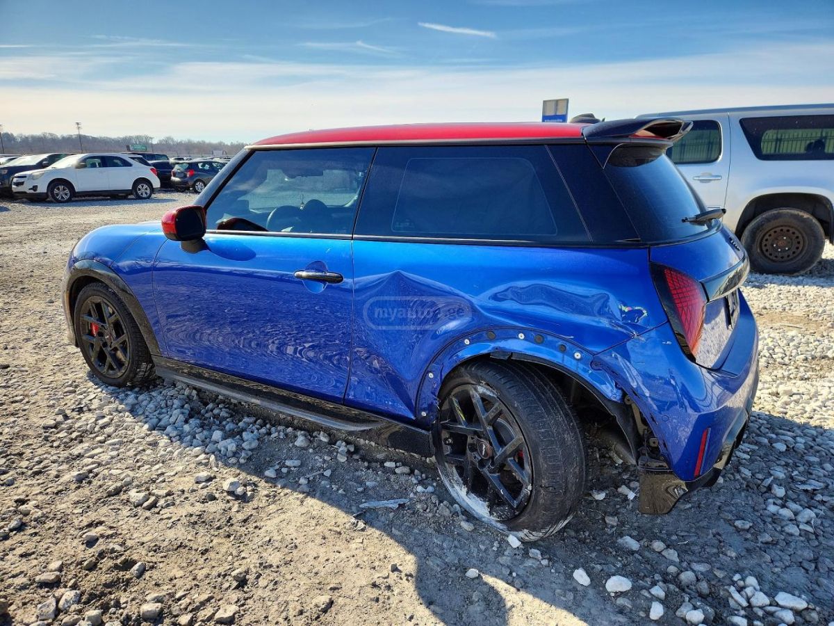 MINI Cooper 2025 — миниатюра 4