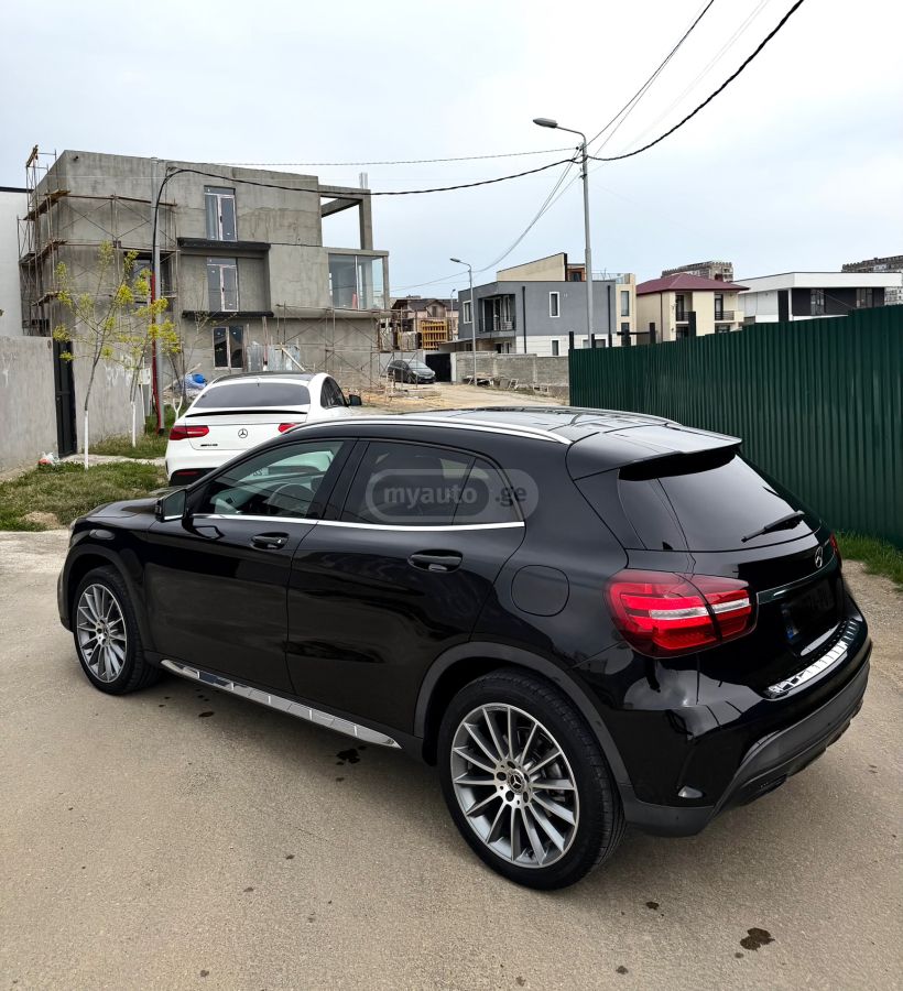 Mercedes-Benz GLA 250 - фото 4