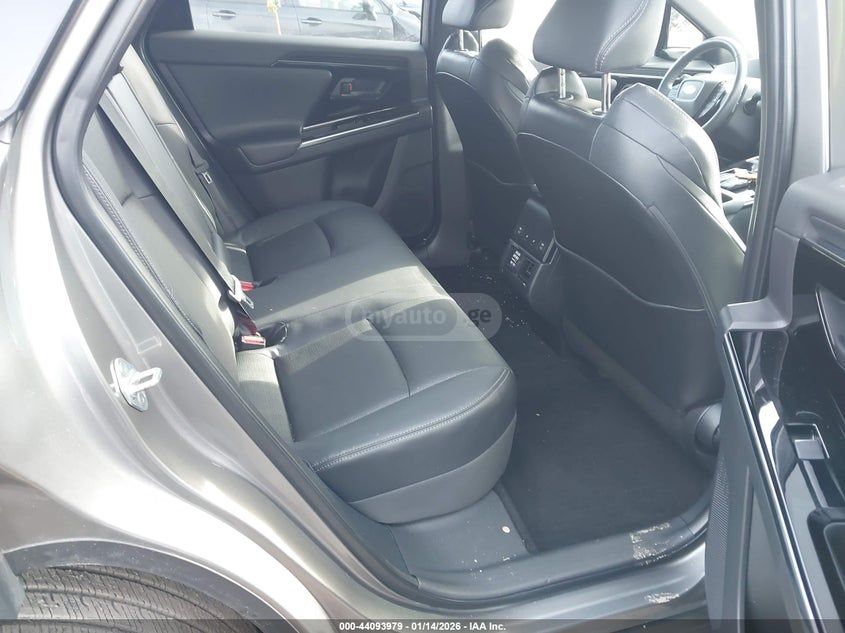 Subaru Solterra 2023 — миниатюра 8