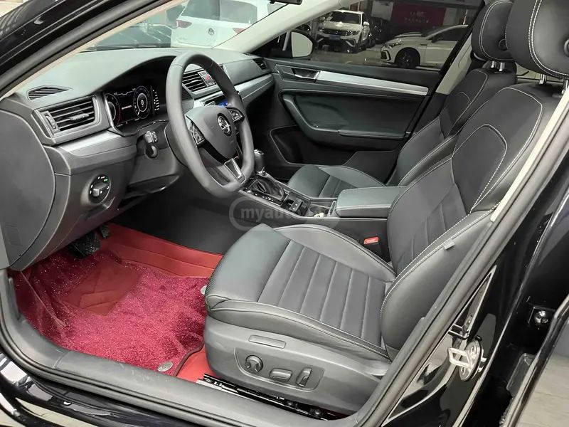 Skoda Superb 2024 — миниатюра 12