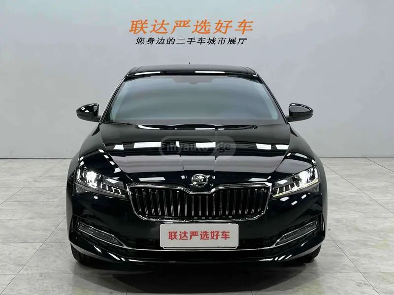 Skoda Superb 2024 — миниатюра 2