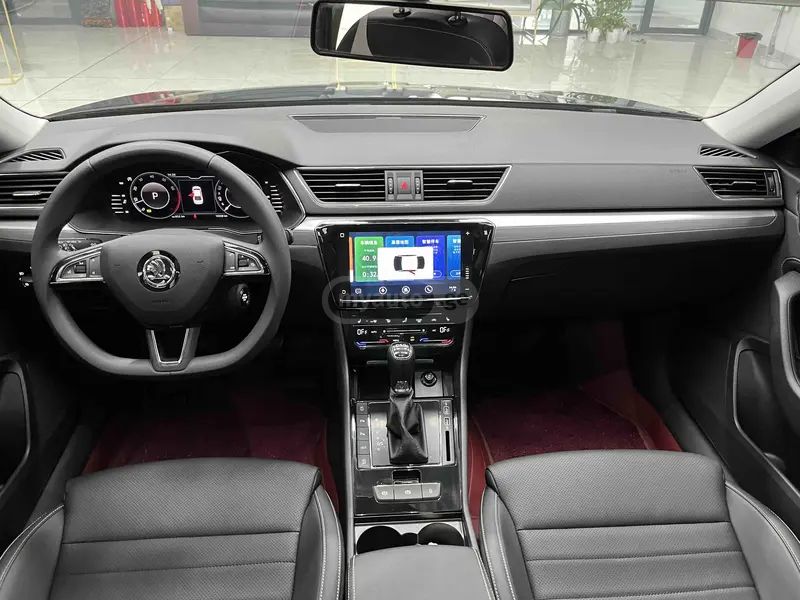 Skoda Superb 2024 — миниатюра 8