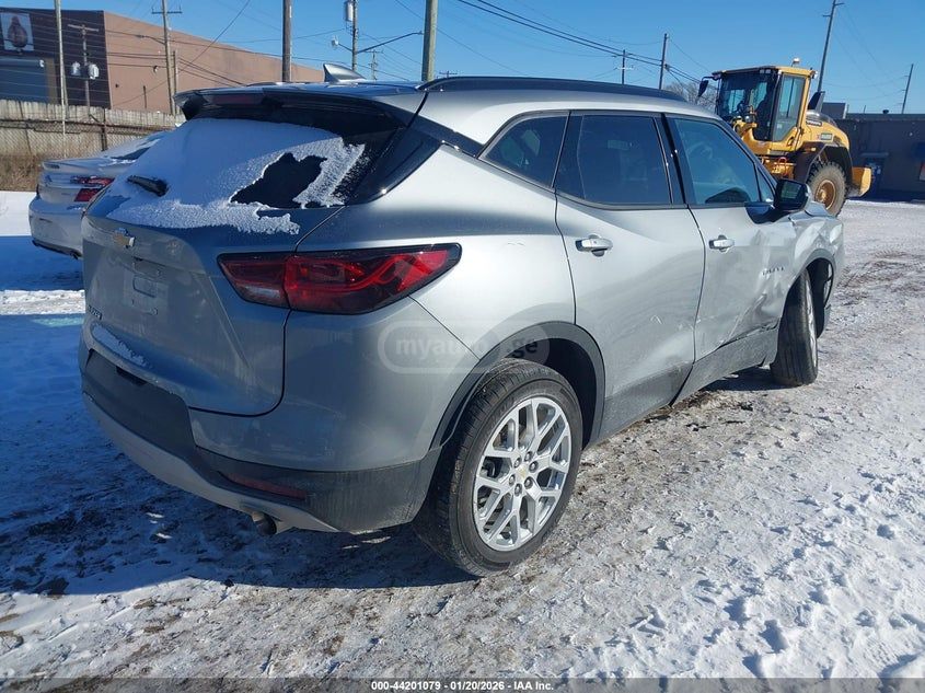 Chevrolet Blazer 2024 — миниатюра 4