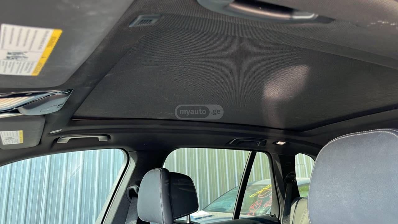 BMW X5 - фото 10