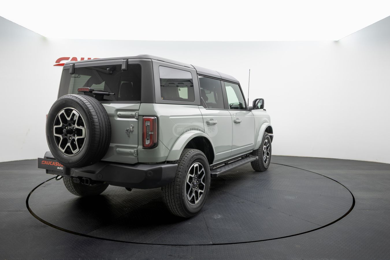 Ford Ford Bronco — миниатюра 4