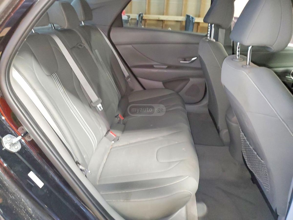 Hyundai Limited 4dr Sedan — миниатюра 10