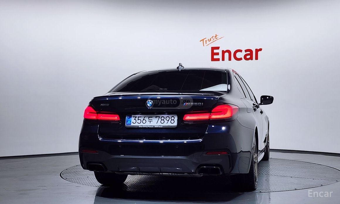 BMW M550 i xDrive 4dr All-Wheel Drive S 2021 — миниатюра 4