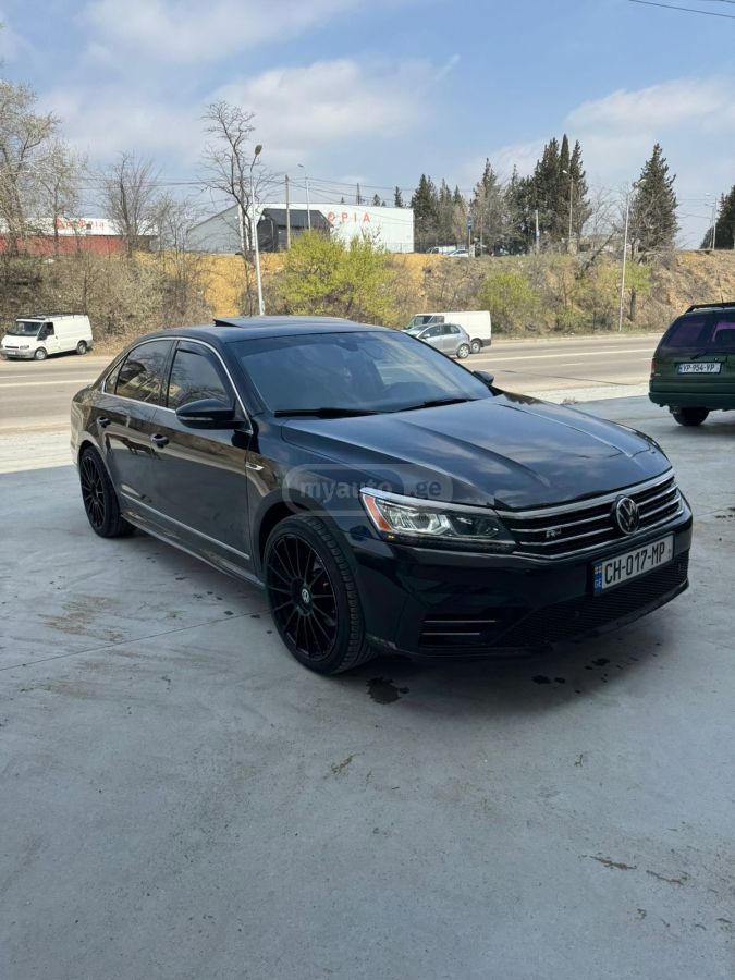 Volkswagen Passat - фото 1