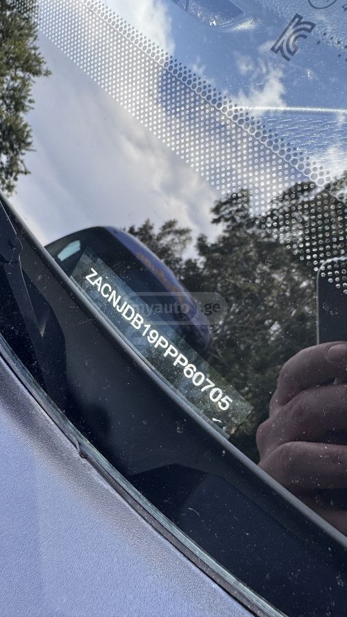 Jeep Renegade - фото 11
