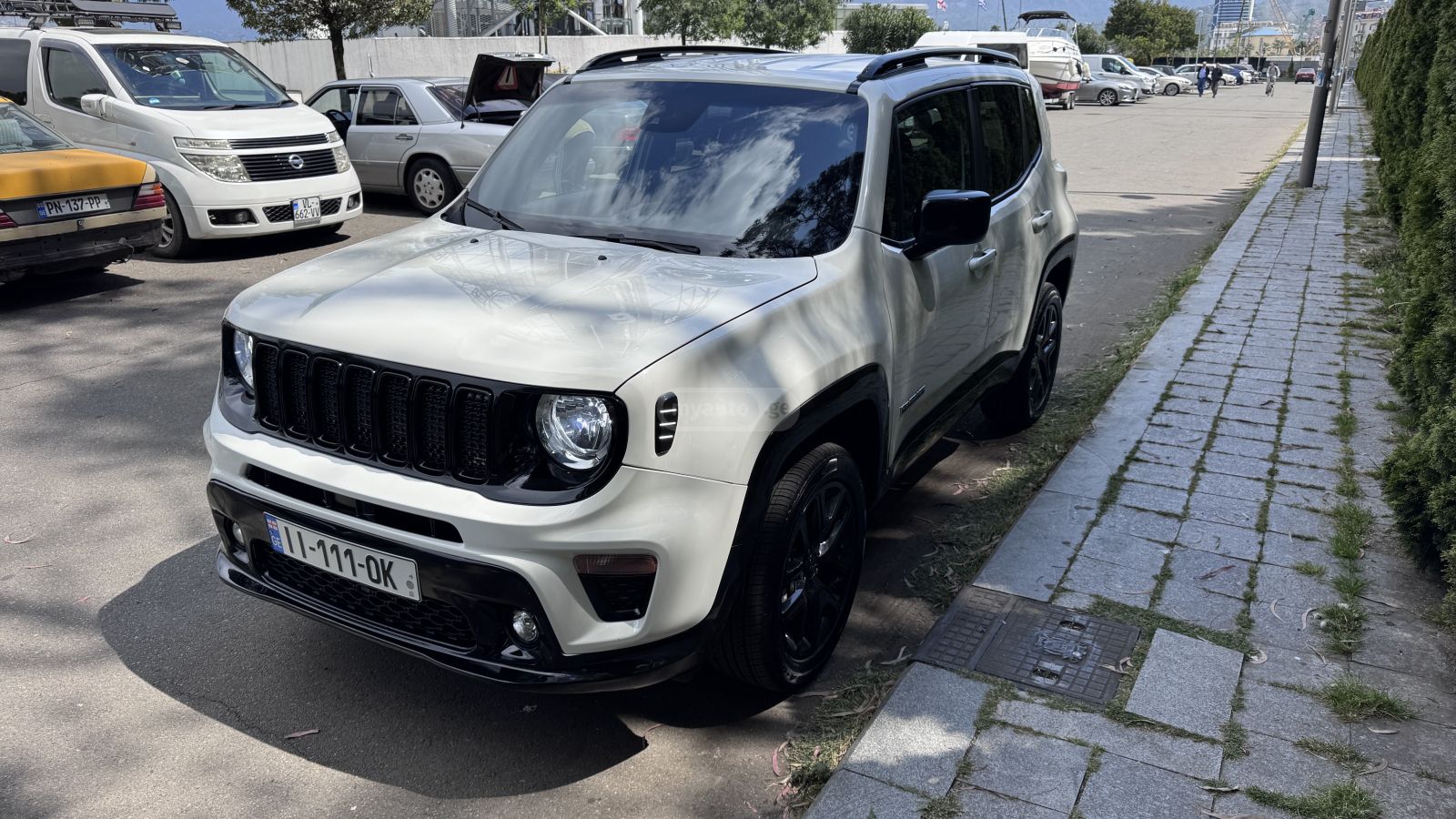 Jeep Renegade - фото 4