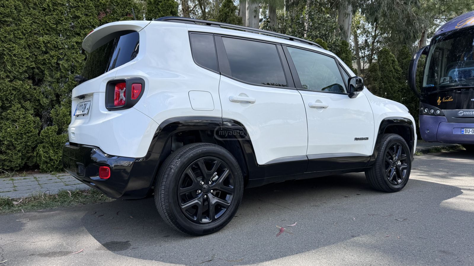 Jeep Renegade - фото 5