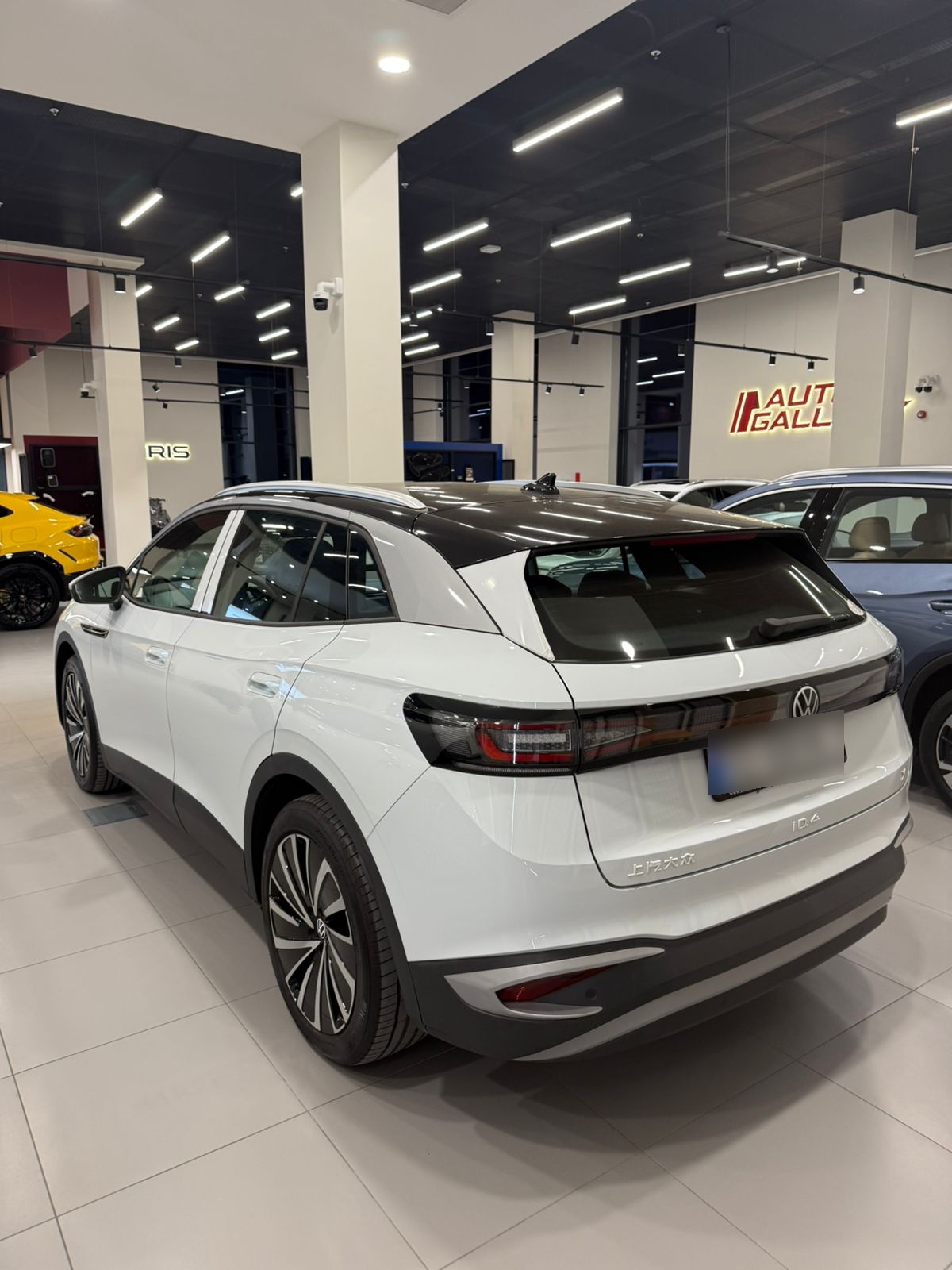 Volkswagen ID 4 - фото 3